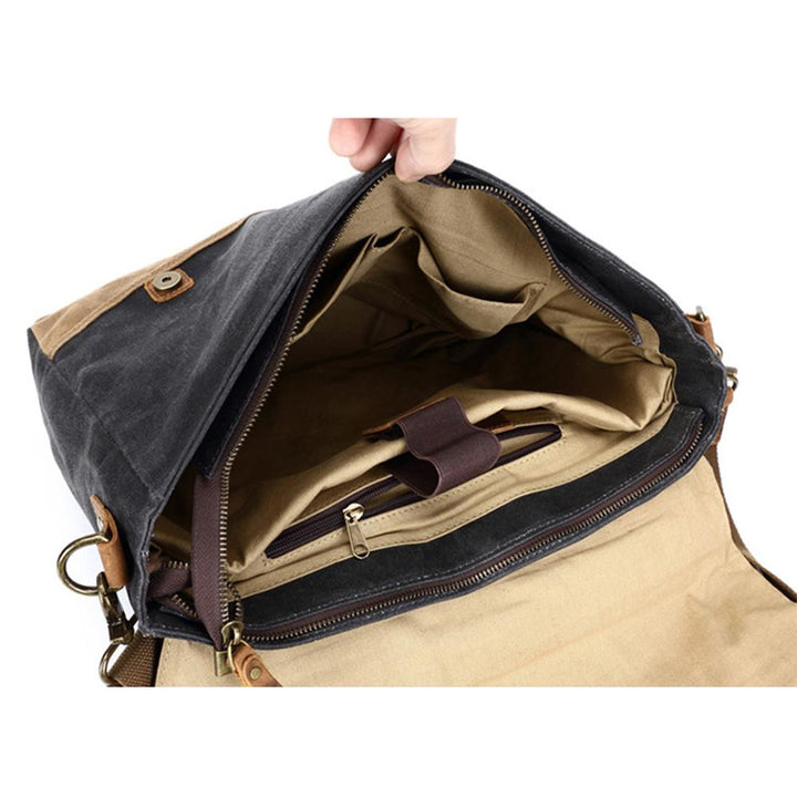 Waxed canvas shoulder bag | MOKALO