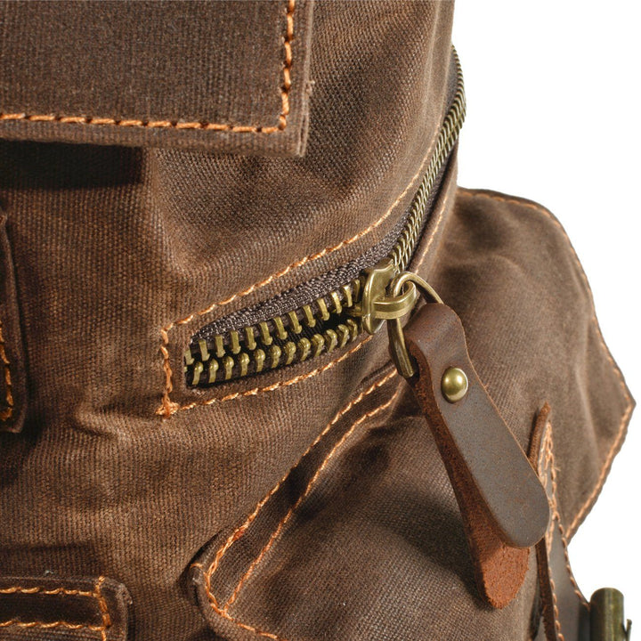 Canvas Hiking Bag with Drawstring Closure | MONTREUX