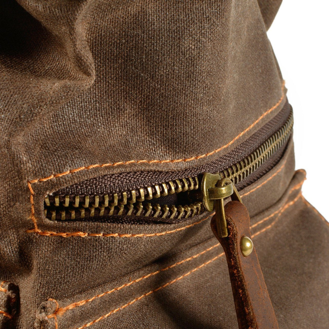 Canvas Hiking Bag with Drawstring Closure | MONTREUX