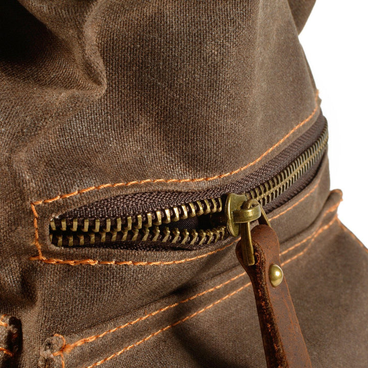 Canvas Hiking Bag with Drawstring Closure | MONTREUX