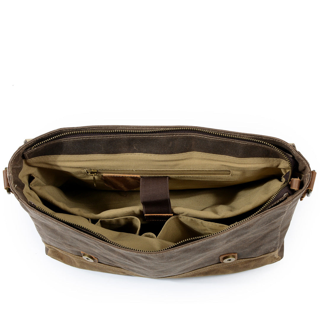 Waxed canvas shoulder bag | MOKALO